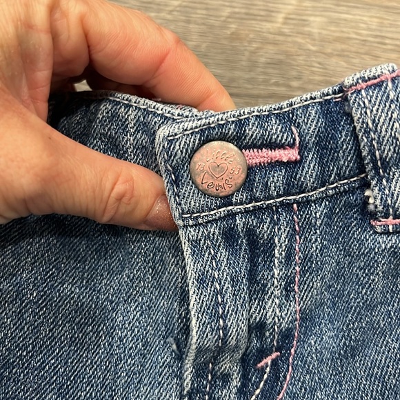 Levi’s Toddler Flare Jeans - Picture 5 of 5